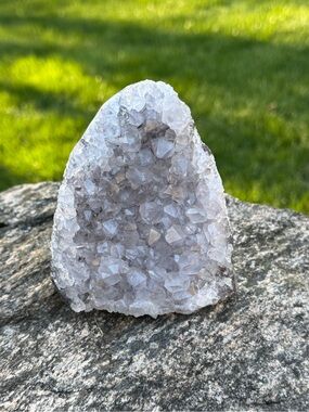 Gray Amethyst Cut Base Stone Specimens